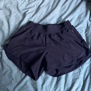 Lululemon hottie hot 4” black